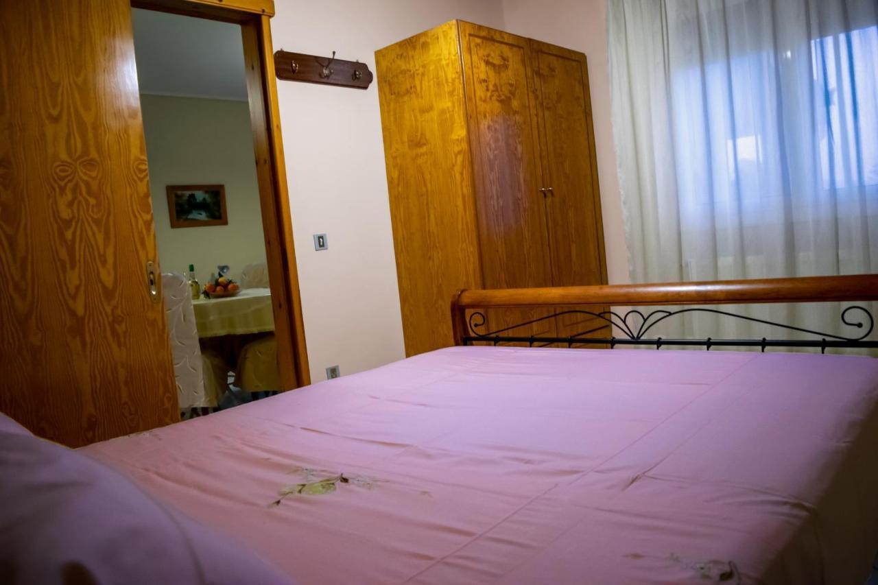 Kleidas Apartments Thymianá エクステリア 写真